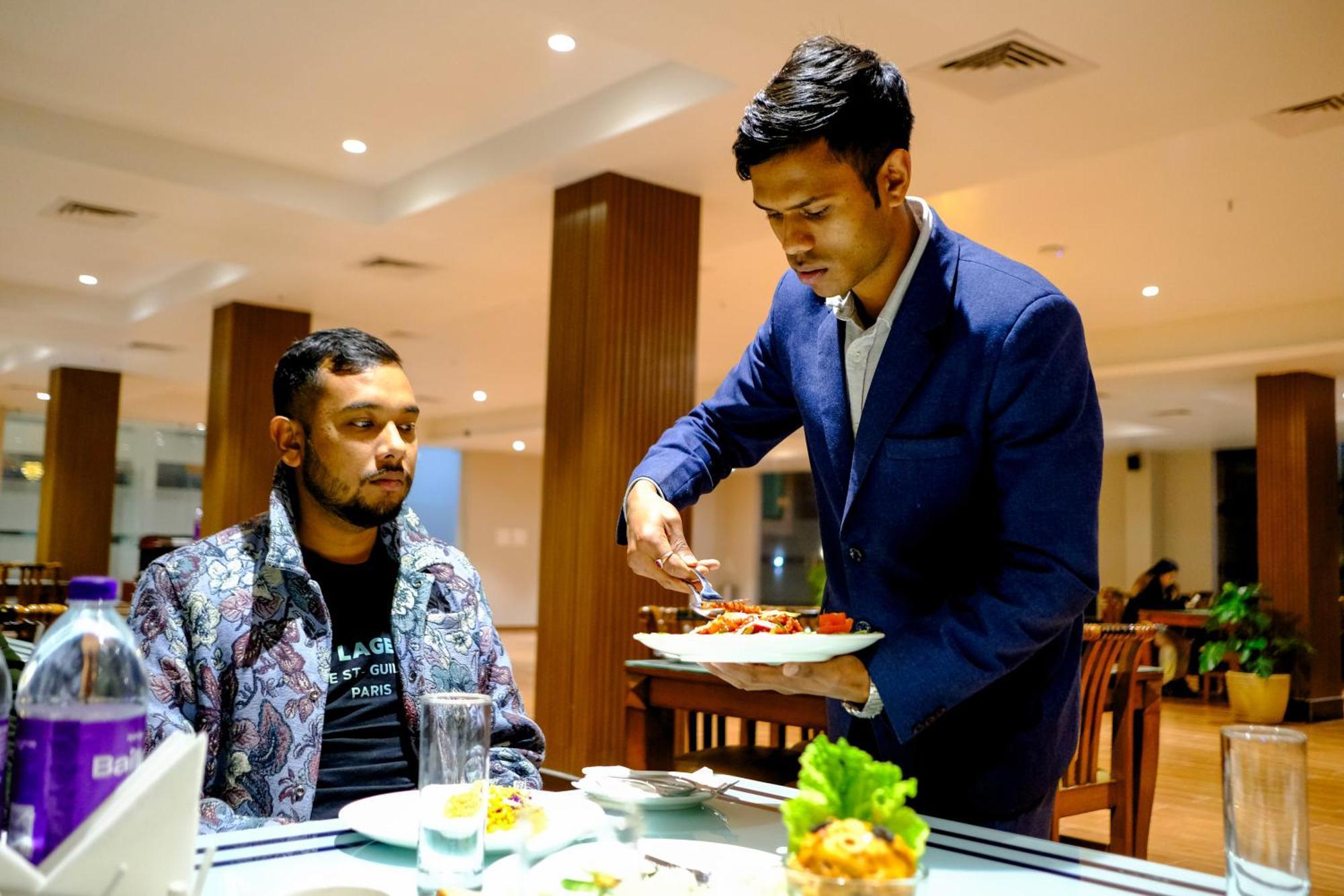 Finn'S Weaver Resort, Kaziranga Ngoại thất bức ảnh