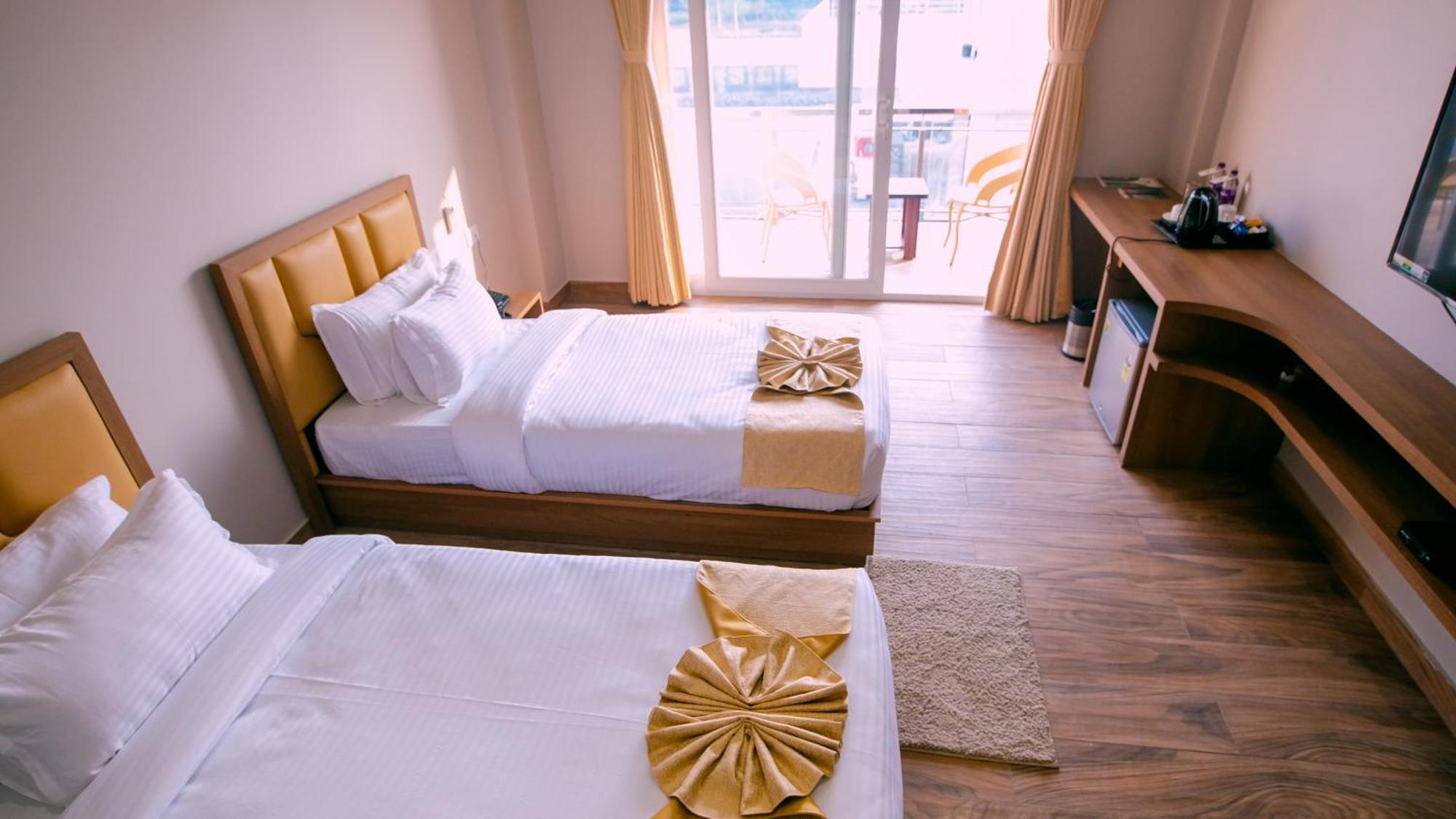 Finn'S Weaver Resort, Kaziranga Ngoại thất bức ảnh