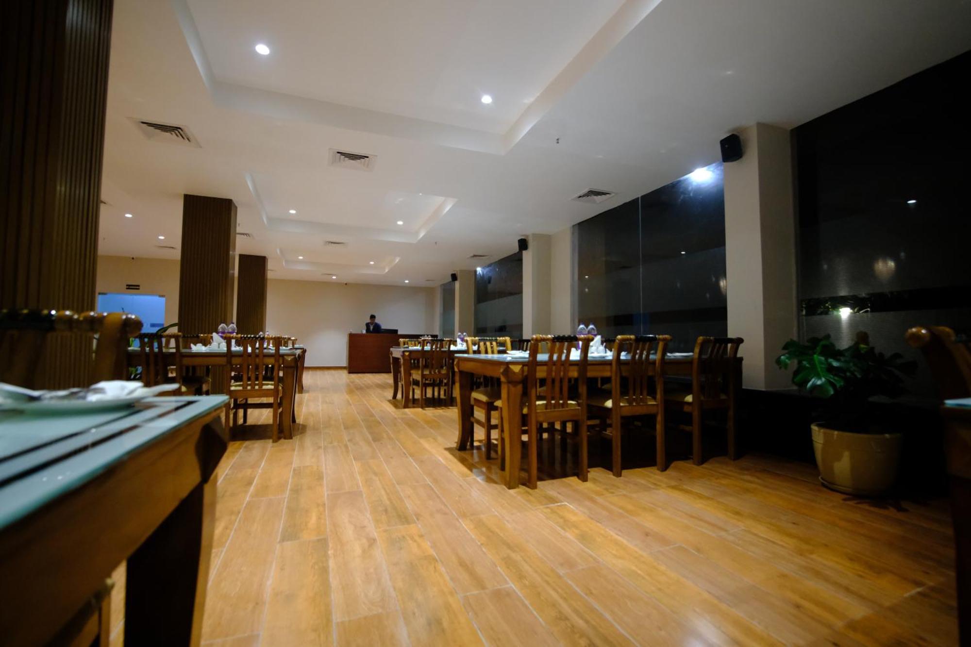 Finn'S Weaver Resort, Kaziranga Ngoại thất bức ảnh